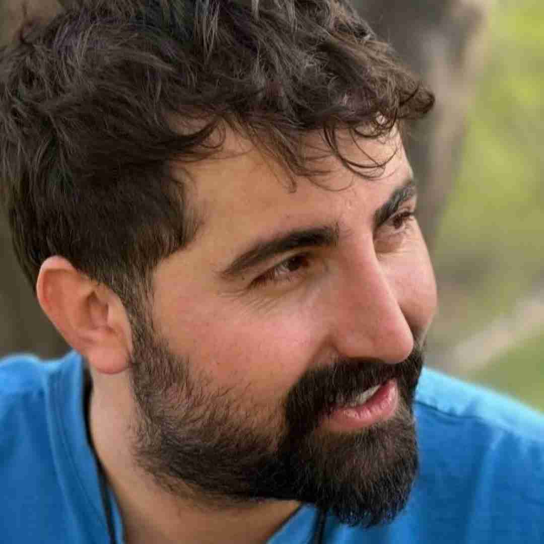 محسن نصری داستان