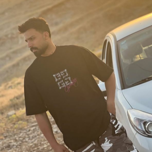 پوریا محمدی ویرانگر