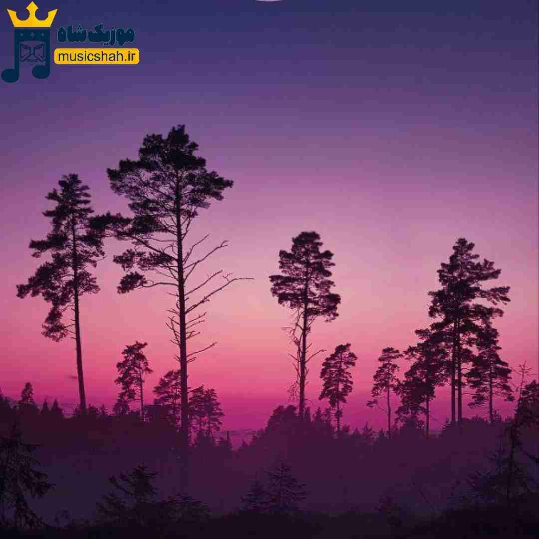 ماه قرمز داد به ما دوتا حس عاشقمون کرد