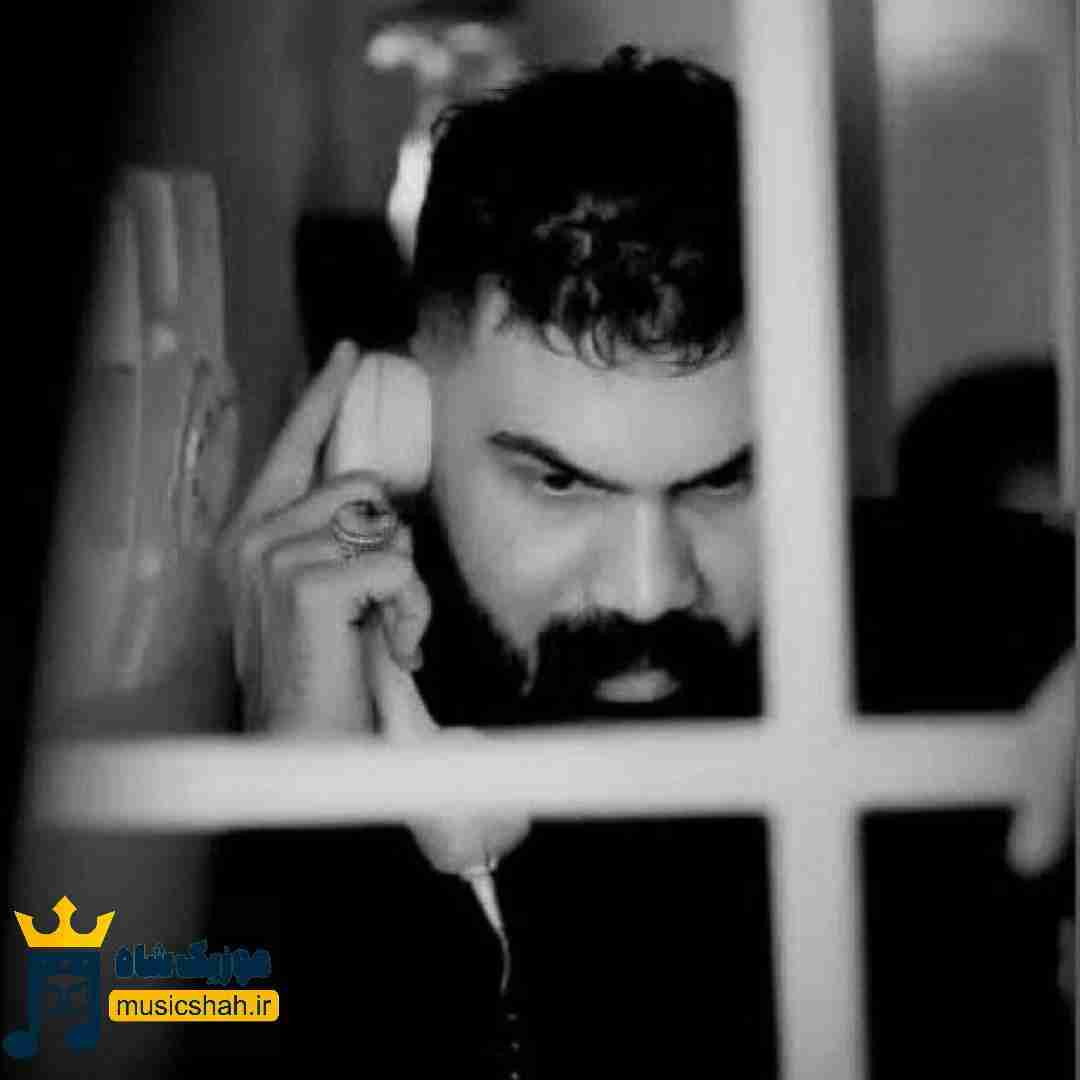 فرهاد جهانگیری زمین گیر