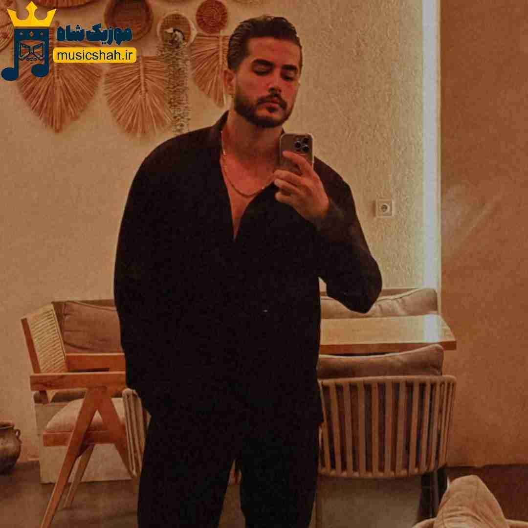 یونس بیات گمم کن تو بغلت که نیاد اشک از چشم