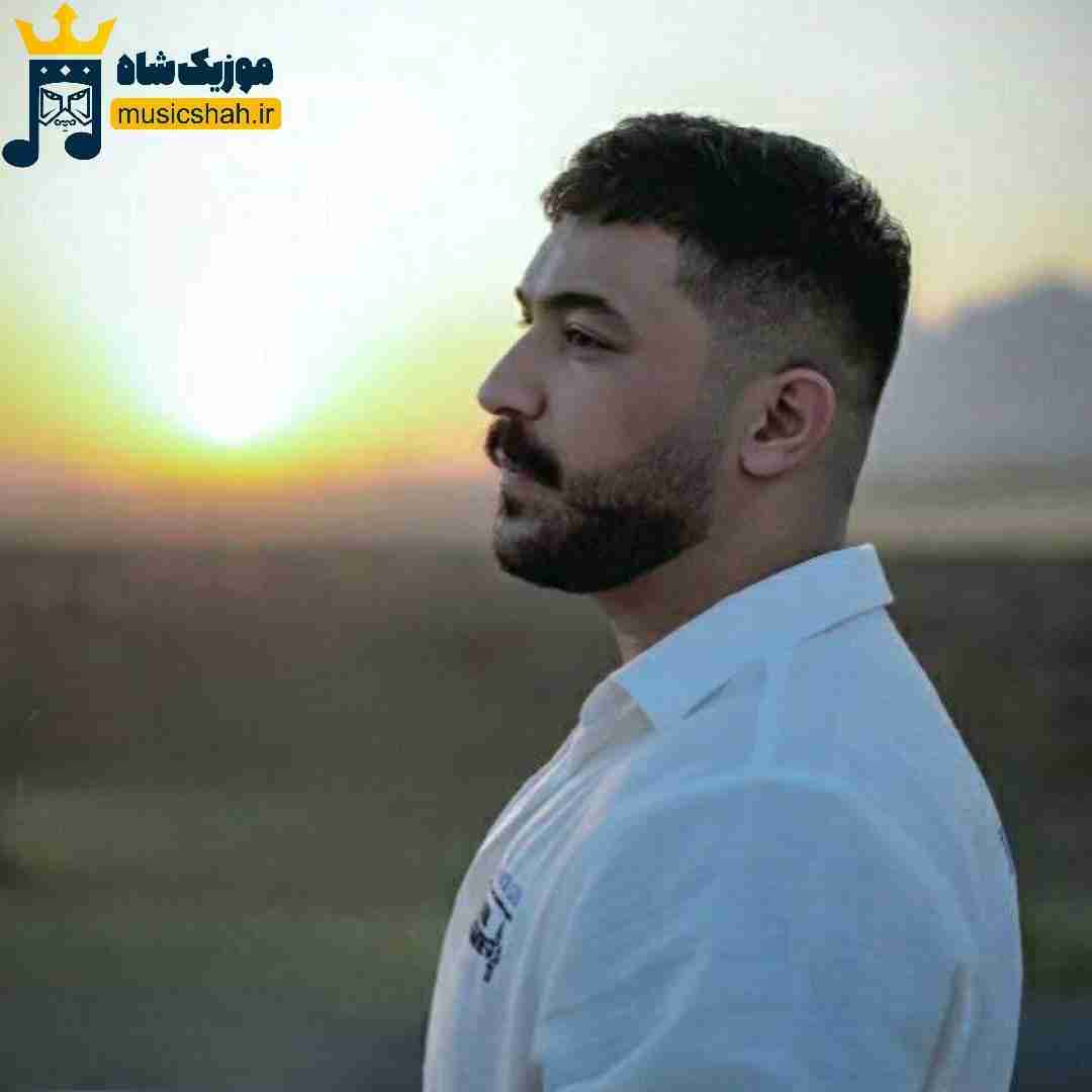 رضا کرمی تارا از ای عالمه درم کردی با چشات با چشات