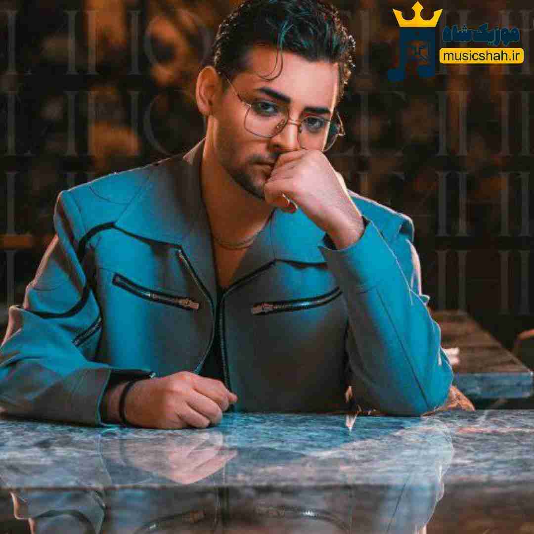 دانلود آهنگ راستی یادم نبود بگم بت عشقم بوی موهات از عرفان ابرا دانلود آهنگ راستی یادم نبود بگم بت عشقم بوی موهات از عرفان ابرا