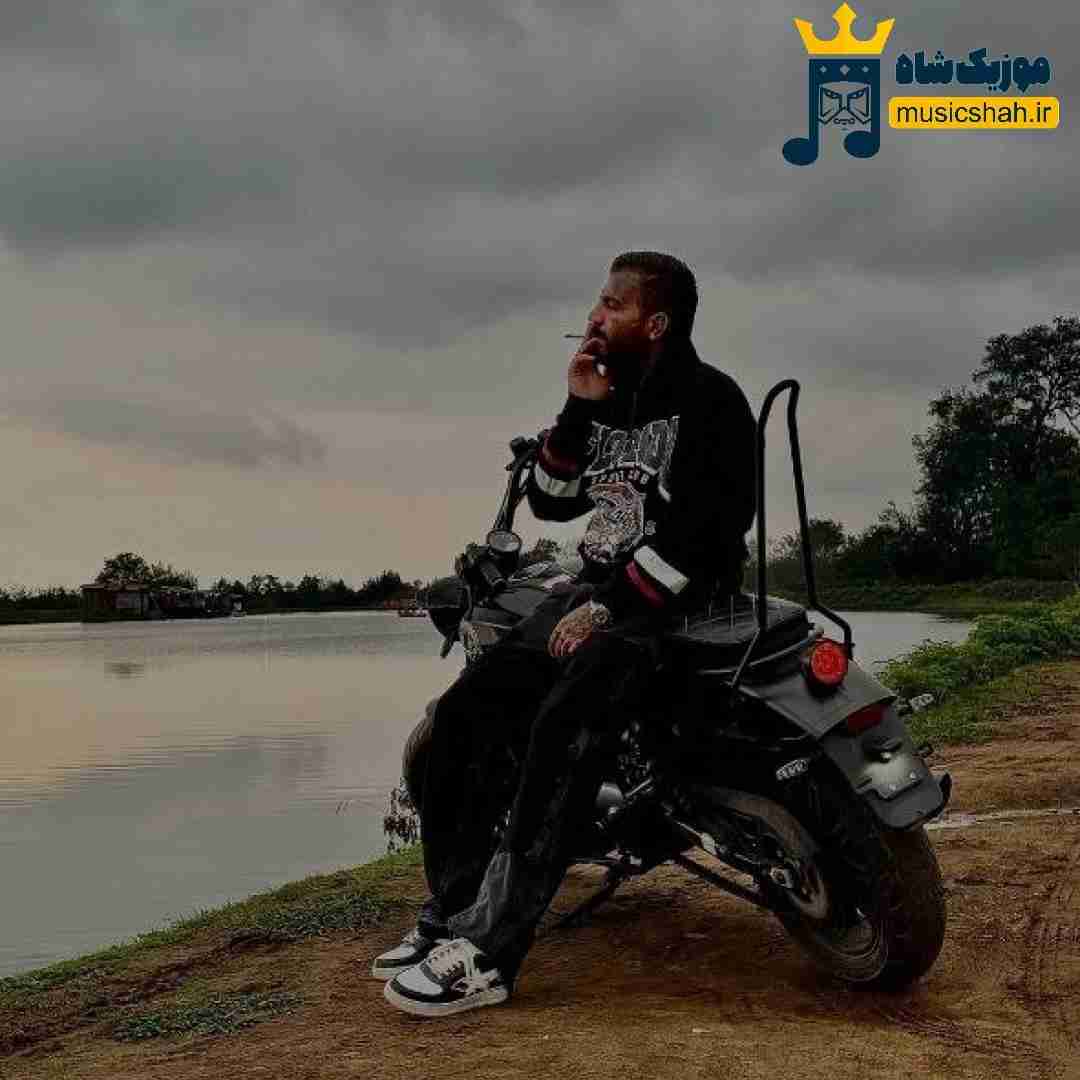 دانلود ریمیکس مخصوصا یه کاری کردی که هیچ موقع نبینمت از مهدیار