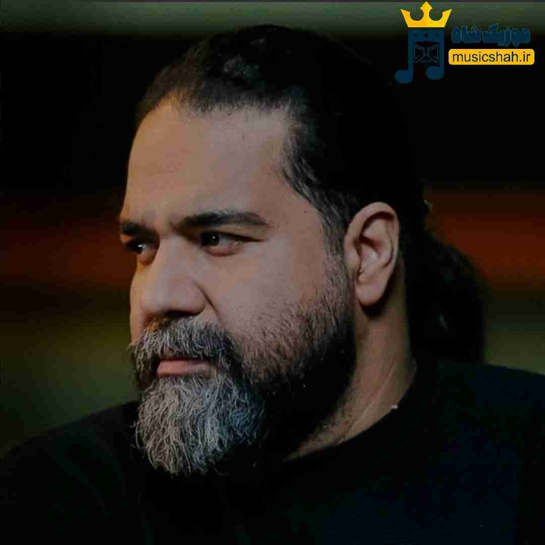 رضا صادقی مثلا
