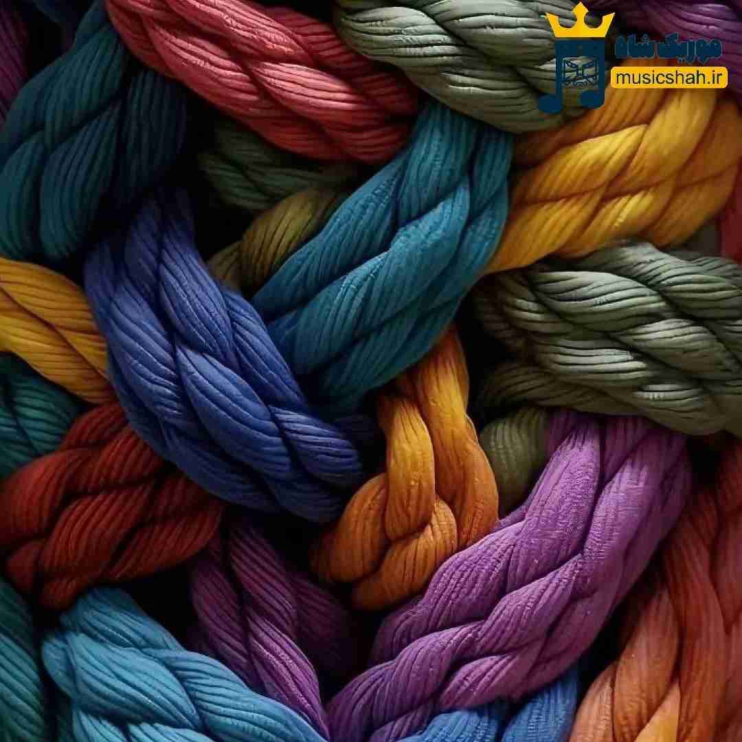 نرسیدیم به هم فدای سرت ولی هنوزم تو بغل تو