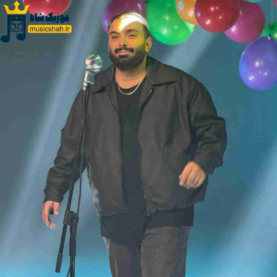 مسعود صادقلو ابر صورتی