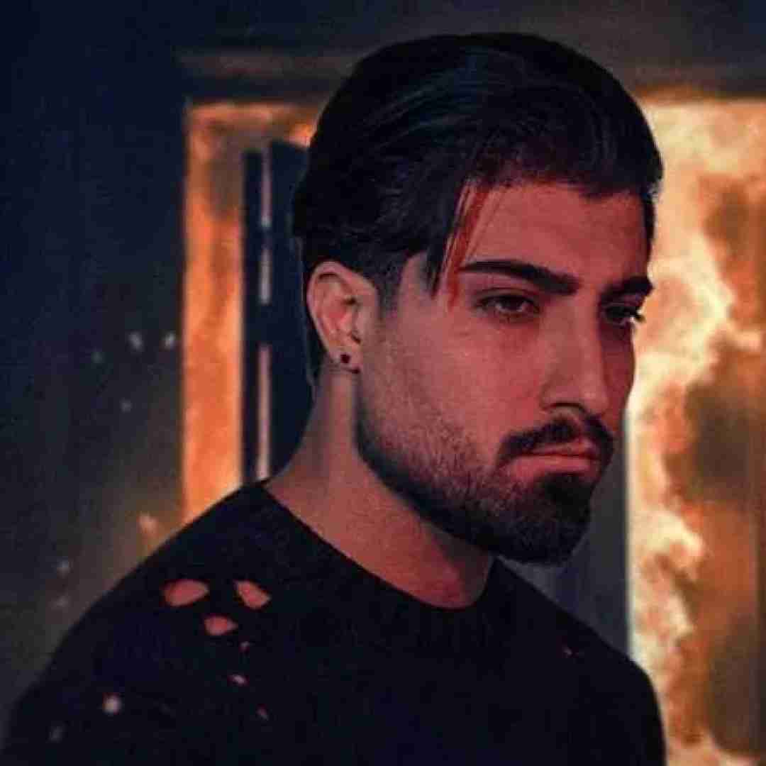 امیر لیام دوباره چیده ولای ای قلبه من تاریک (ایی ماله)