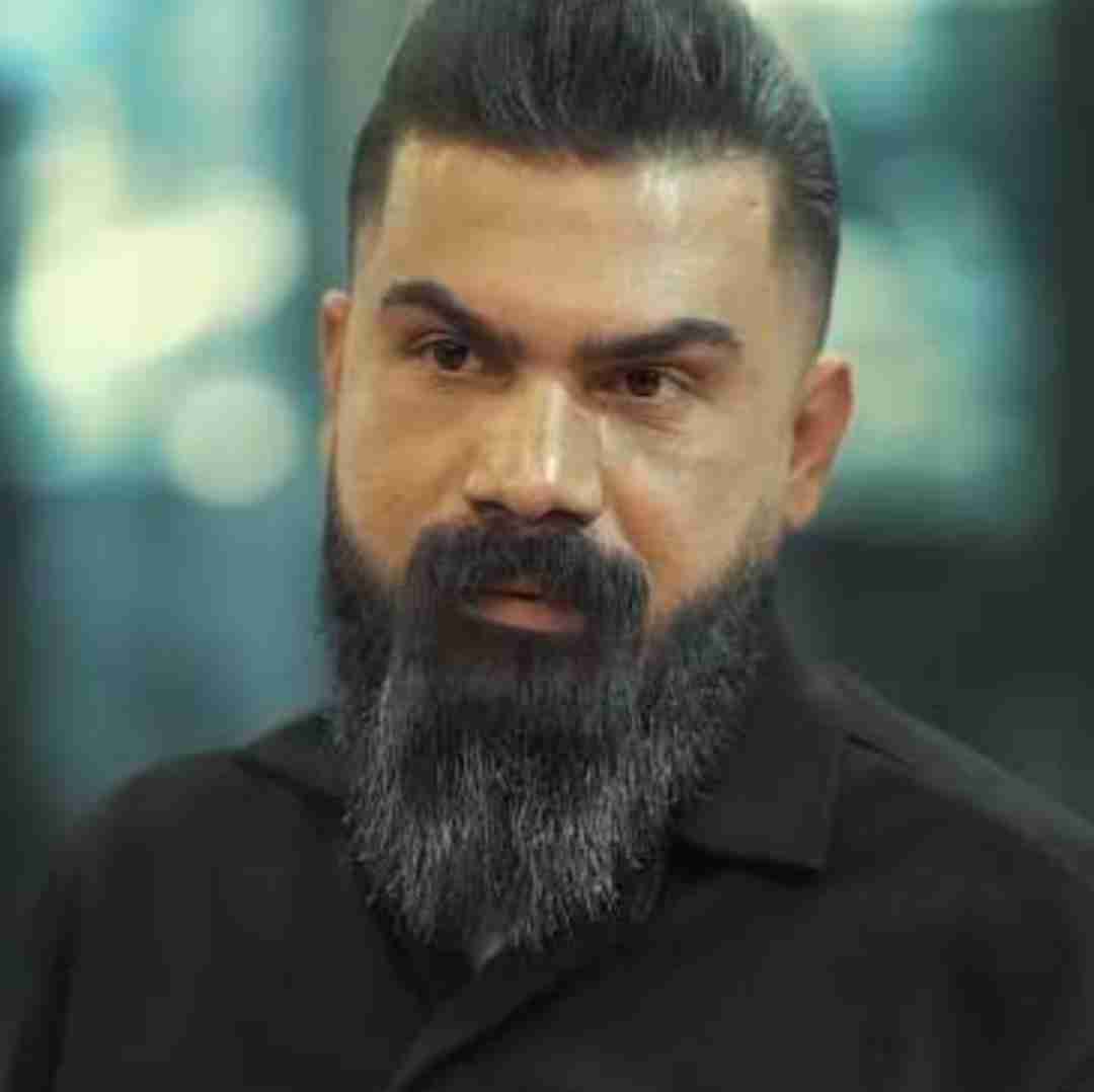 فرهاد جهانگیری هی زخم و هی بی کسی به دادم نمیرسی